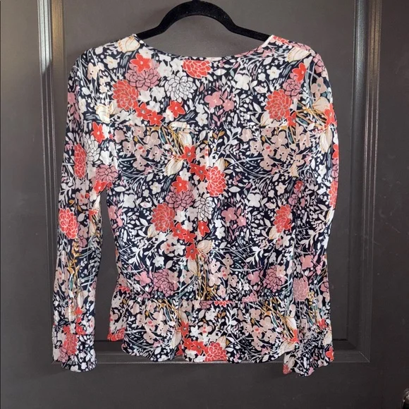 Maeve Begonia Peasant Top - Picture 7 of 7